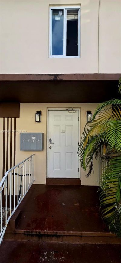 615 82nd St, Unit 1, Miami Beach, FL 33141 Photo