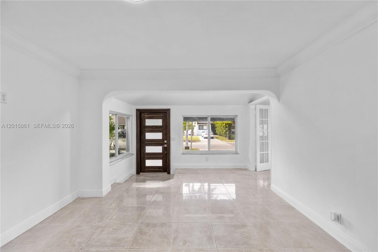 1835 SW 18th St, Miami, FL 33145 Photo