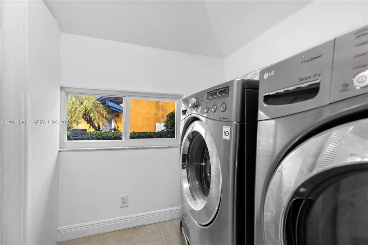 1835 SW 18th St, Miami, FL 33145 Photo