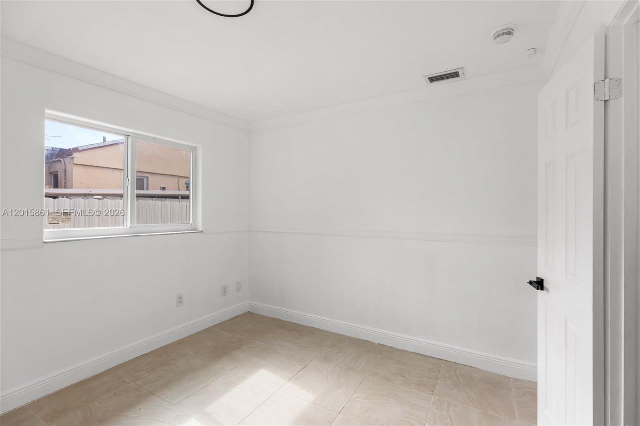 1835 SW 18th St, Miami, FL 33145 Photo