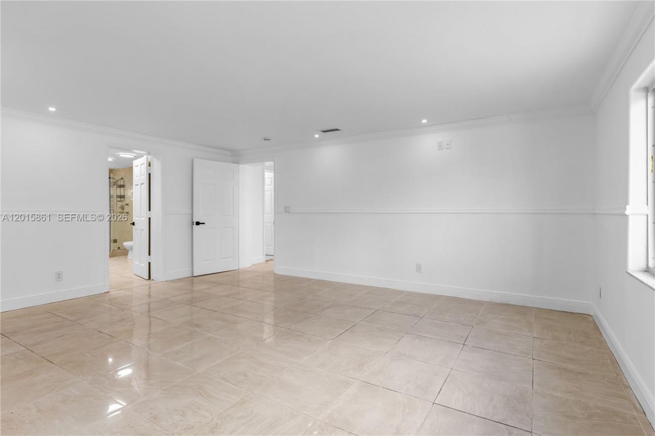 1835 SW 18th St, Miami, FL 33145 Photo