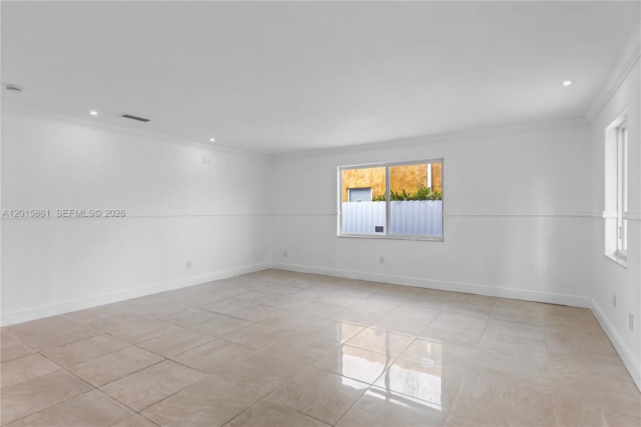 1835 SW 18th St, Miami, FL 33145 Photo