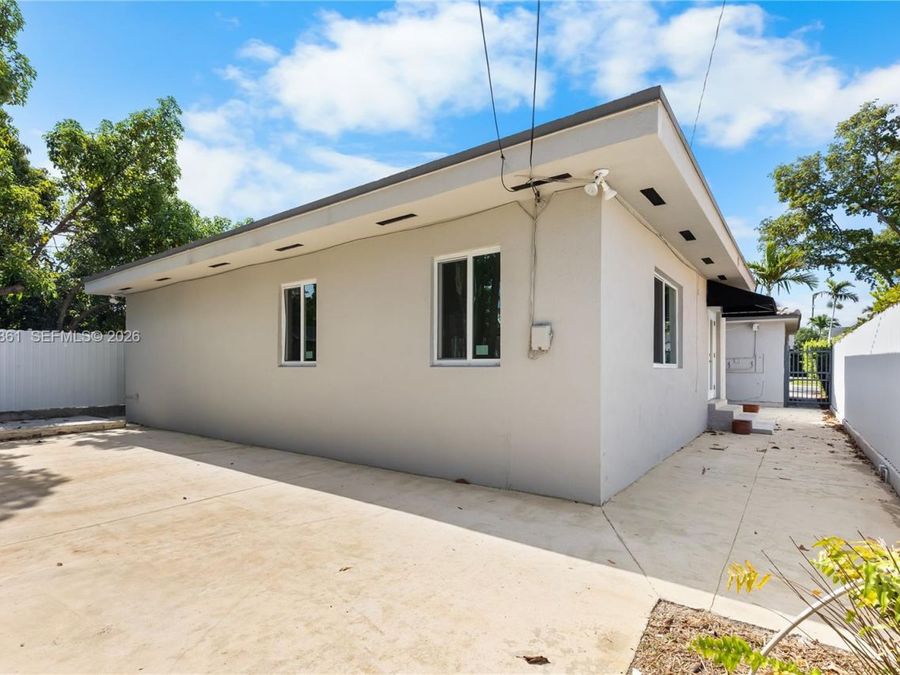 Property Image 64