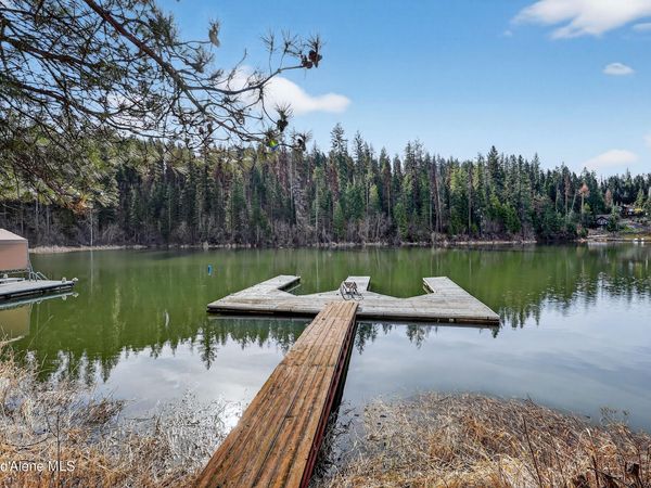 N Waters Edge Ct, Hayden Lake, ID 83835