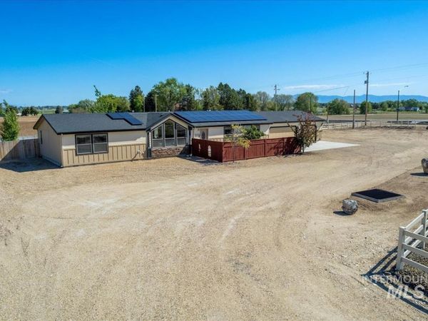 6240 E Locust Lane, Nampa, ID 83686