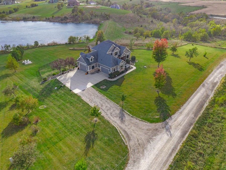 Property Image 32