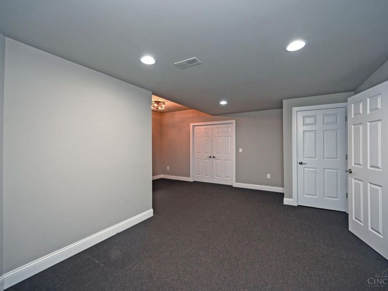 7054 Harbour Town Drive, West Chester, OH 45069 Photo 49