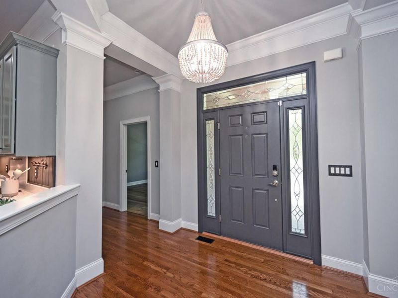 7054 Harbour Town Drive, West Chester, OH 45069 Photo 5
