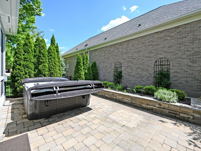 7054 Harbour Town Drive, West Chester, OH 45069 Photo 57