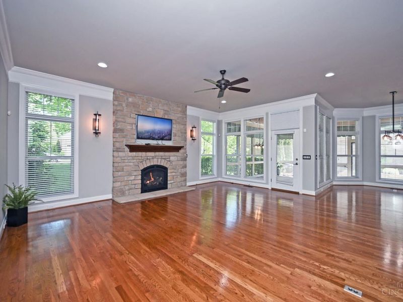 7054 Harbour Town Drive, West Chester, OH 45069 Photo 7