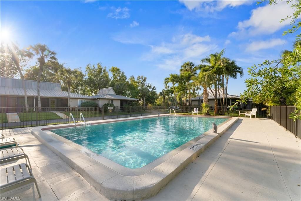 900 Henderson Creek Dr , Unit A102, Naples, FL 34114 Photo