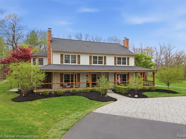 5490 Great Fosters Drive, Oakland Twp, MI 48306