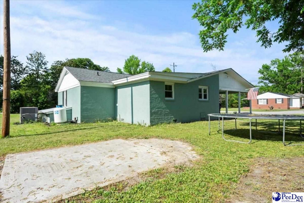 1111 Syracuse St. Photo 41