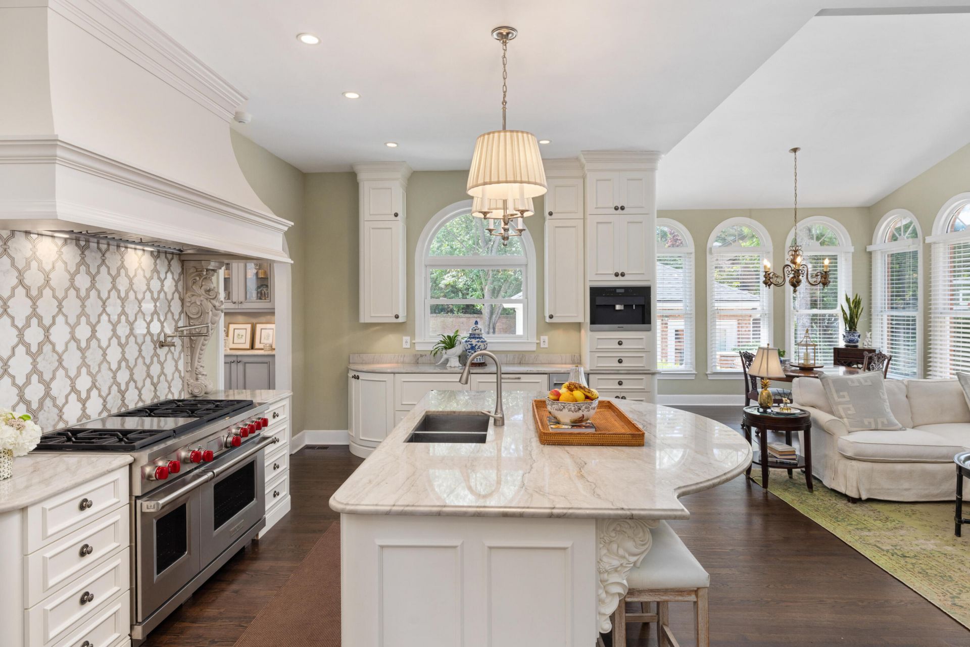 1210 Chersonese Round Photo 5