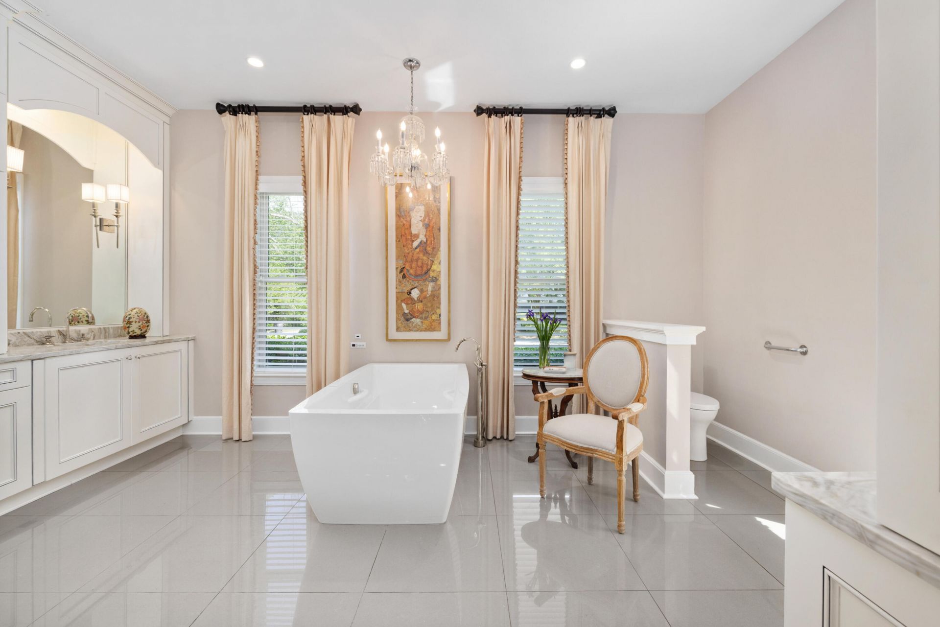 1210 Chersonese Round Photo 6