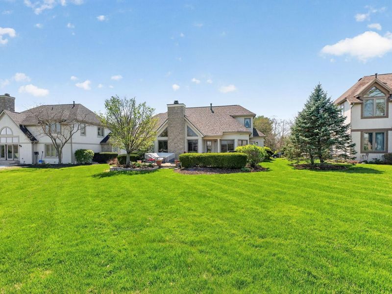 7304 Jefferson Meadows Drive, Blacklick, OH 43004 Photo 2
