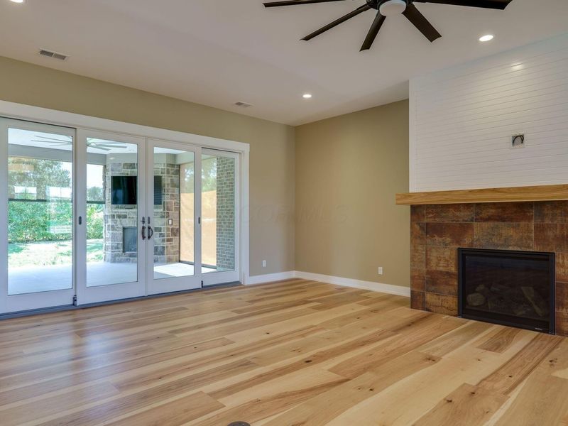 9882 Saddle Creek Trail , Centerville, OH 45458 Photo 12