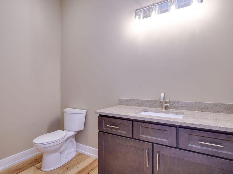 9882 Saddle Creek Trail , Centerville, OH 45458 Photo 31