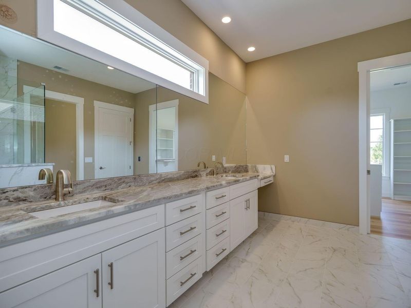 9882 Saddle Creek Trail , Centerville, OH 45458 Photo 39