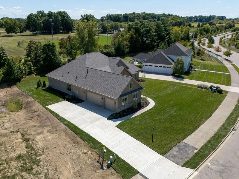 9882 Saddle Creek Trail , Centerville, OH 45458 Photo 55