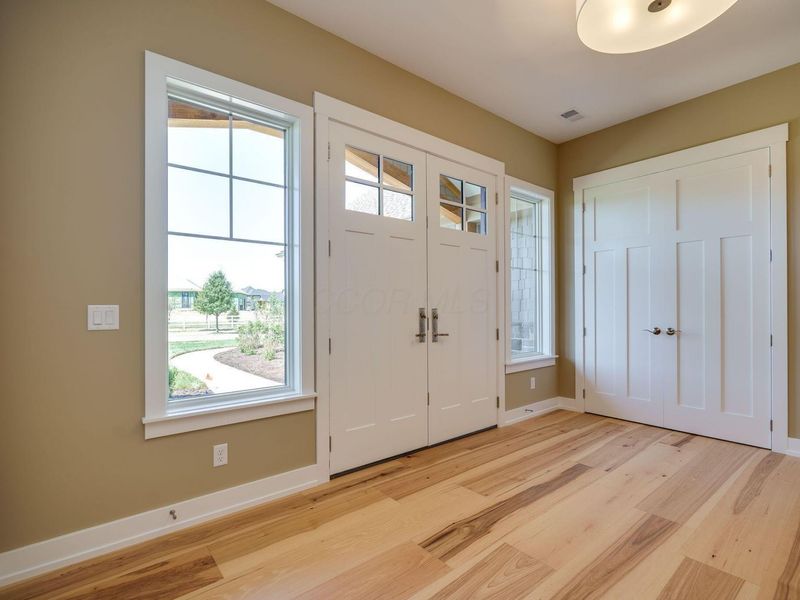 9882 Saddle Creek Trail , Centerville, OH 45458 Photo 8