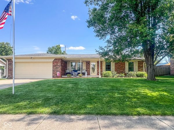 3345 30th Street , Columbus, IN 47203