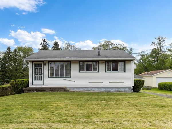7 Maser Avenue, Wheeling, WV 26003
