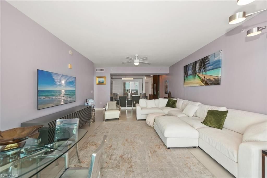 3000 Oasis Grand Blvd, Unit 2205, Fort Myers, FL 33916 Photo