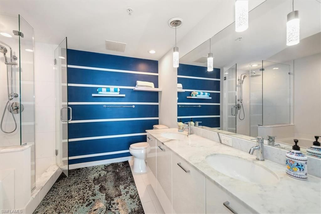 3000 Oasis Grand Blvd, Unit 2205, Fort Myers, FL 33916 Photo