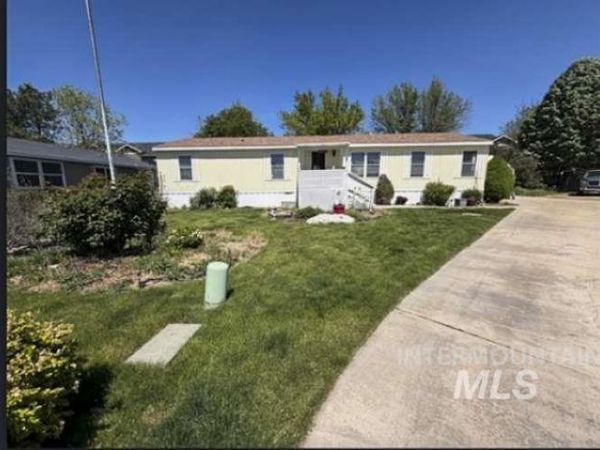 11228 W Azure Ln, Boise, ID 83713