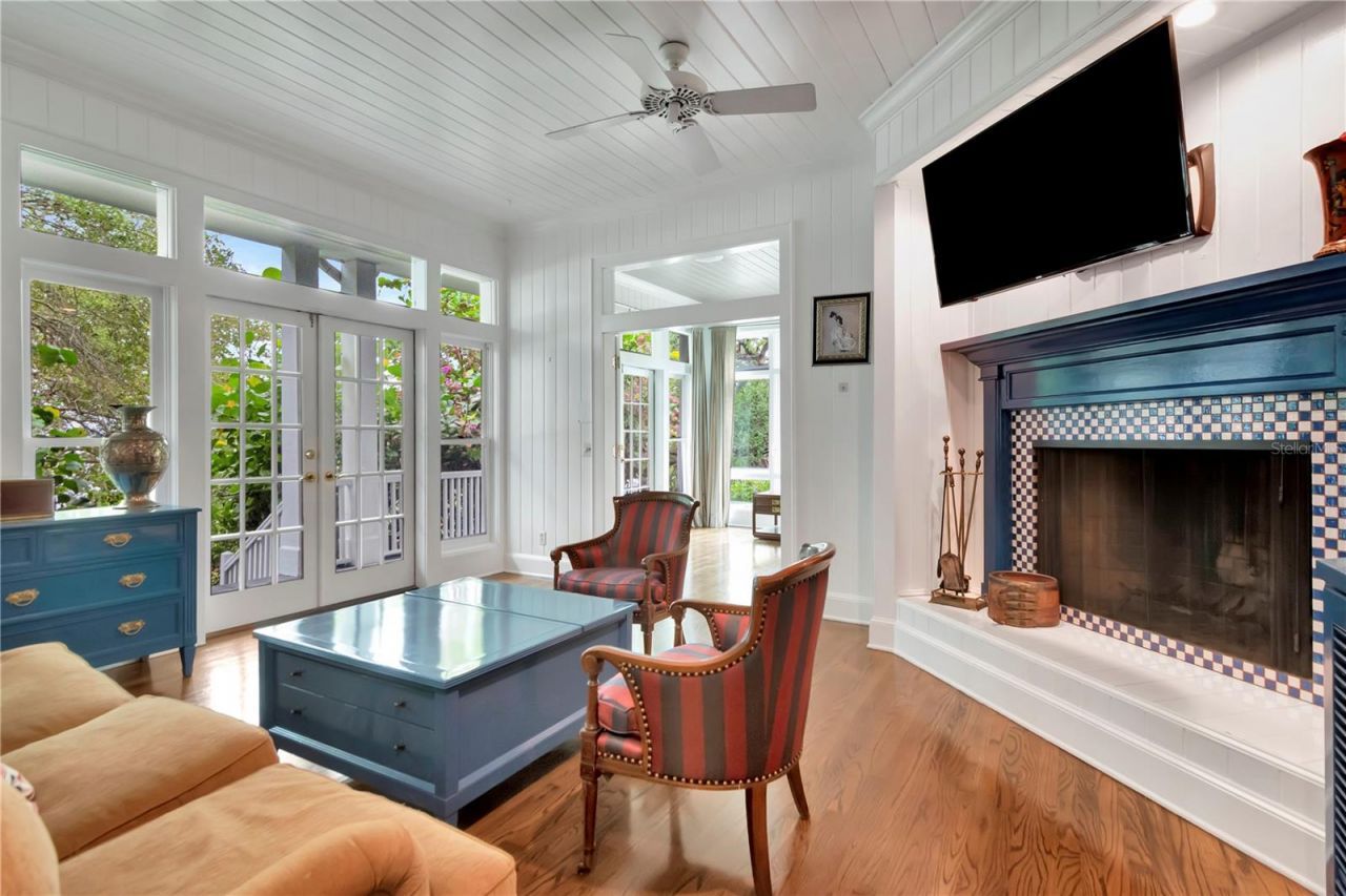 6220 Bayshore Boulevard, Tampa, FL 33611 Photo