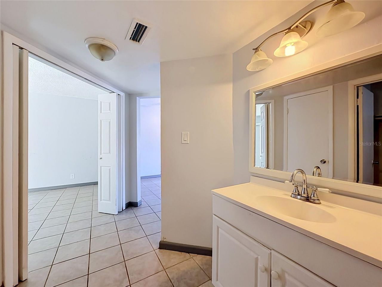 2636 Lemon Tree Lane, Orlando, FL 32839 Photo