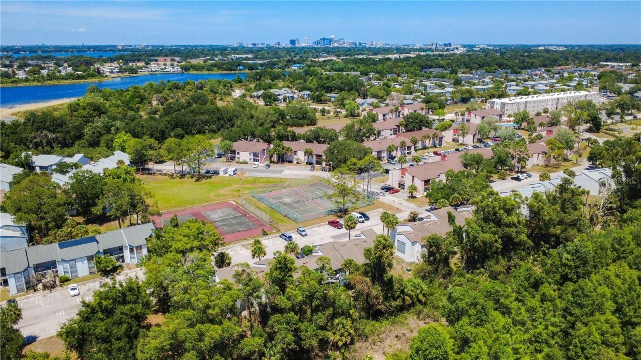 2636 Lemon Tree Lane, Orlando, FL 32839 Photo