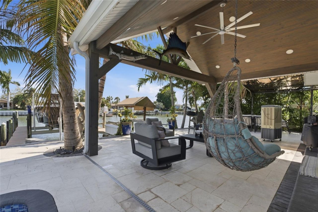 3874 48th Avenue S, Saint Petersburg, FL 33711 Photo