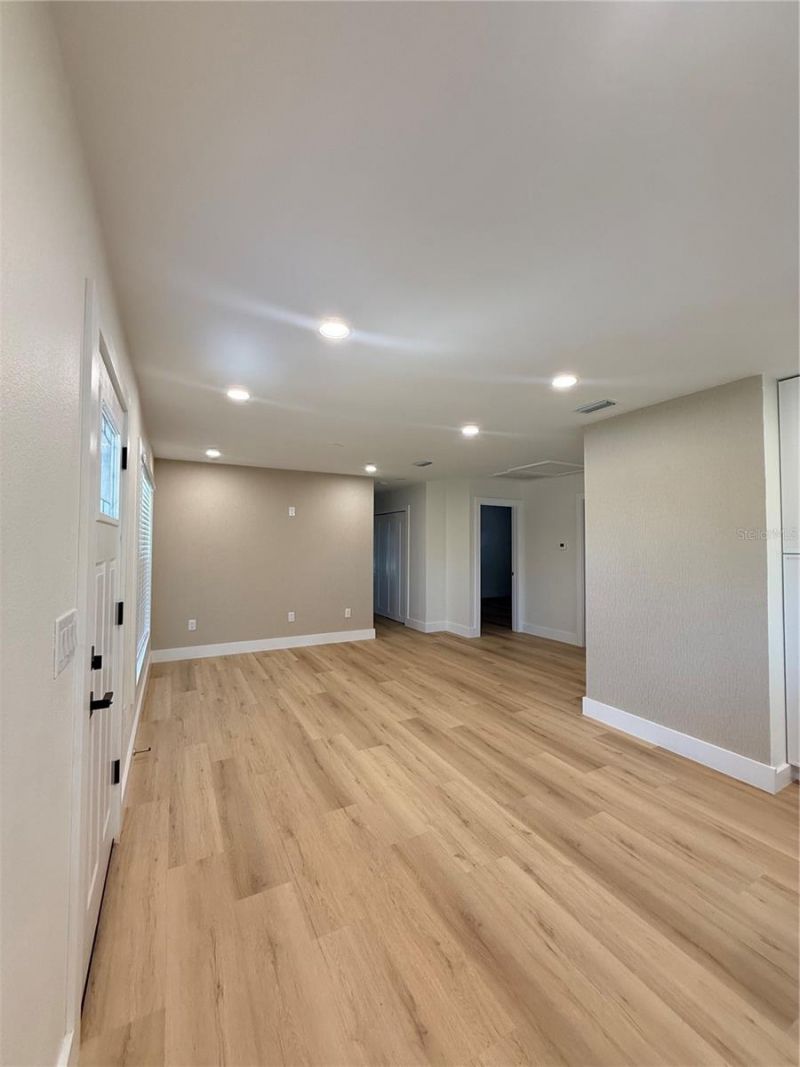 1908 51st Avenue W, Bradenton, FL 34207 Photo