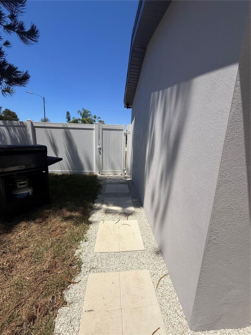 1908 51st Avenue W, Bradenton, FL 34207 Photo