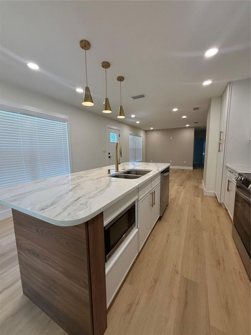 1908 51st Avenue W, Bradenton, FL 34207 Photo