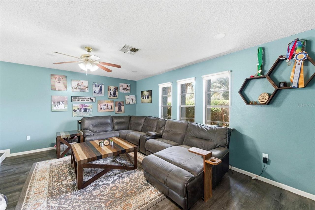 7377 Skylark Drive, Spring Hill, FL 34606 Photo