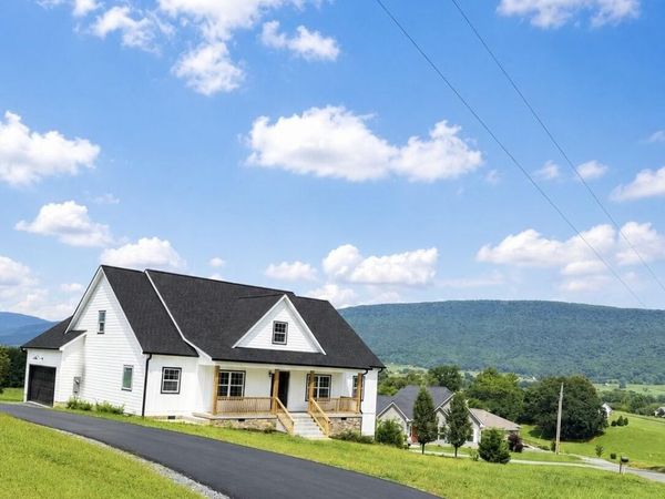 451 Hudlow Road , Dunlap, TN 37327