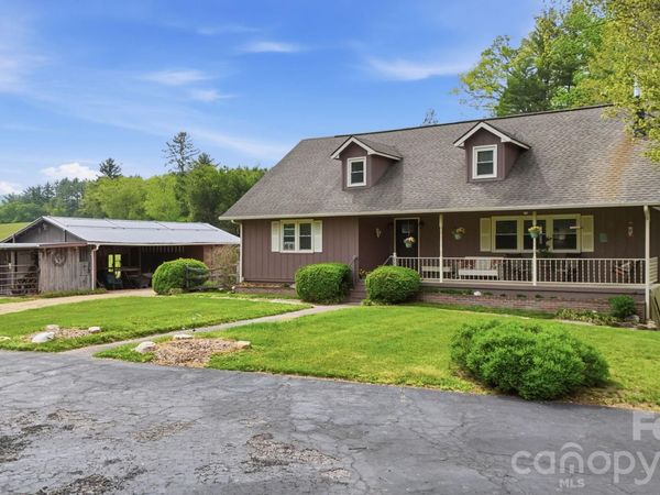 11 Summer Lane , Spruce Pine, NC 28777