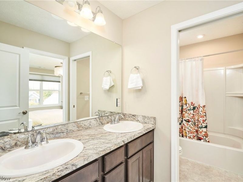 2476 Seton Drive , Avon, OH 44011 Photo 32
