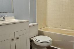 211 Hayden Street photo 4