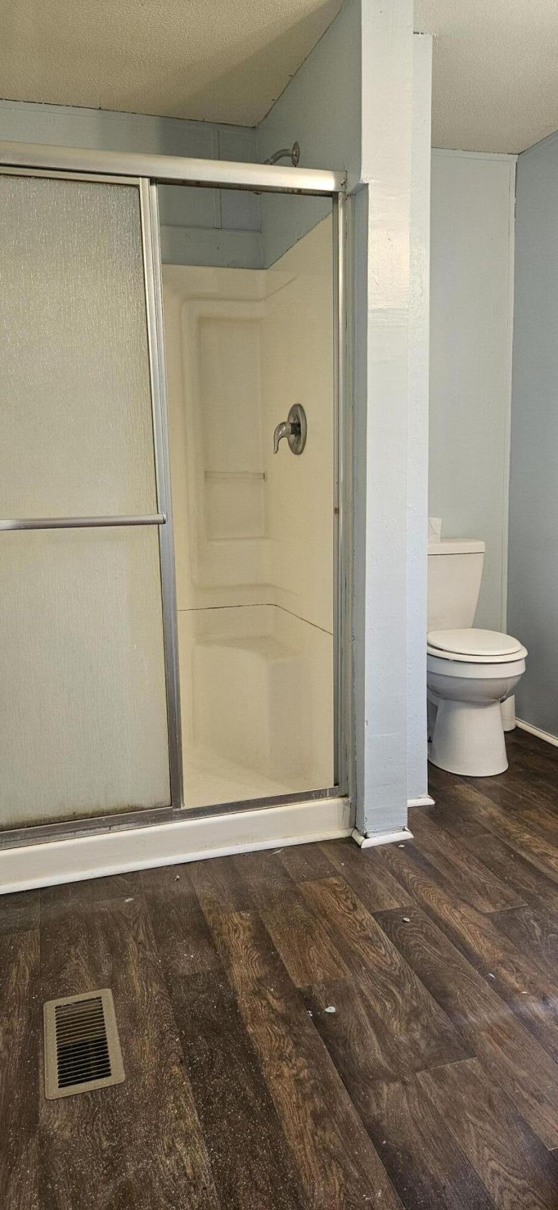 211 Hayden Street Photo 7