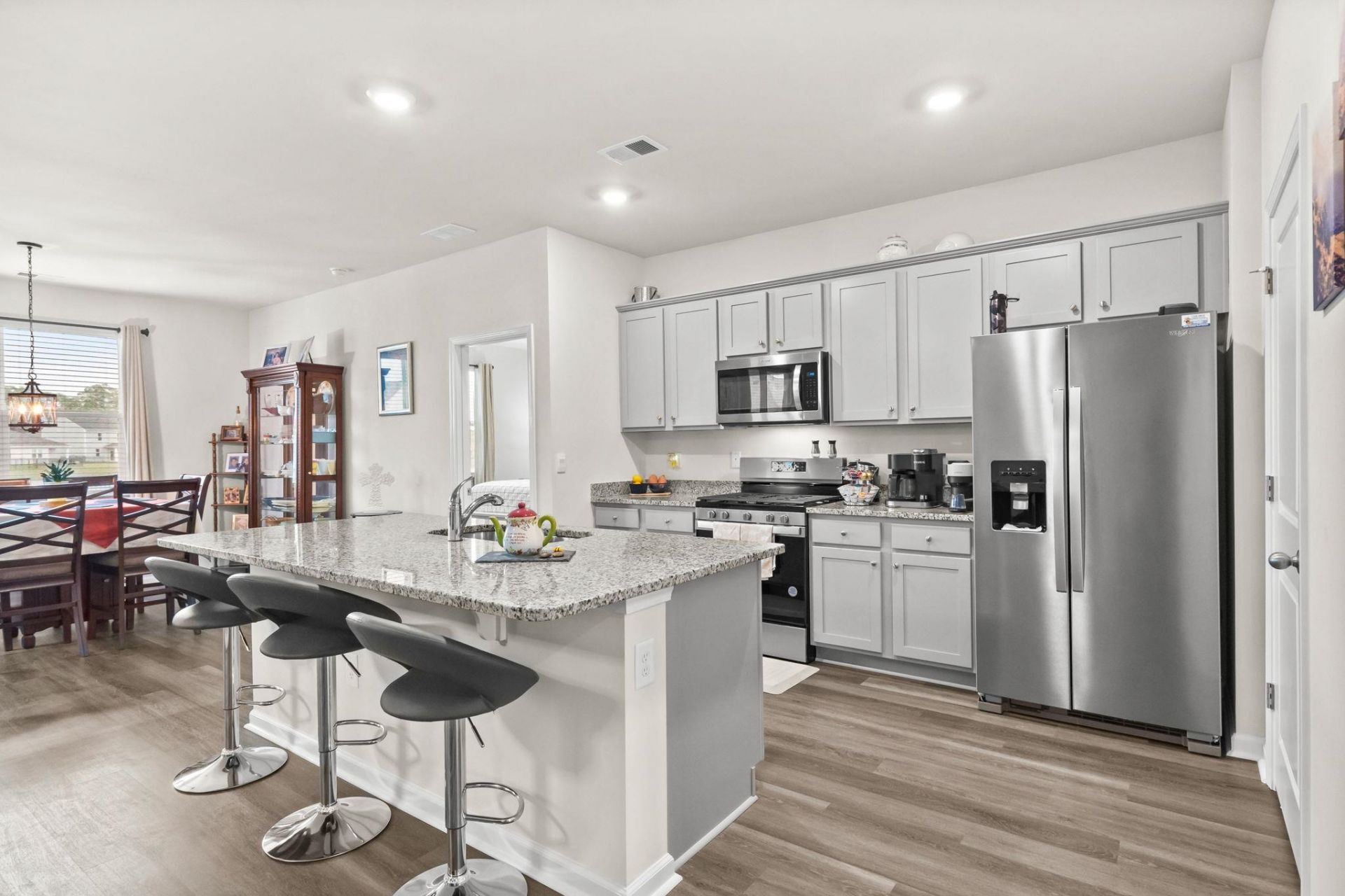 5009 Appleridge Dr.  Photo 12