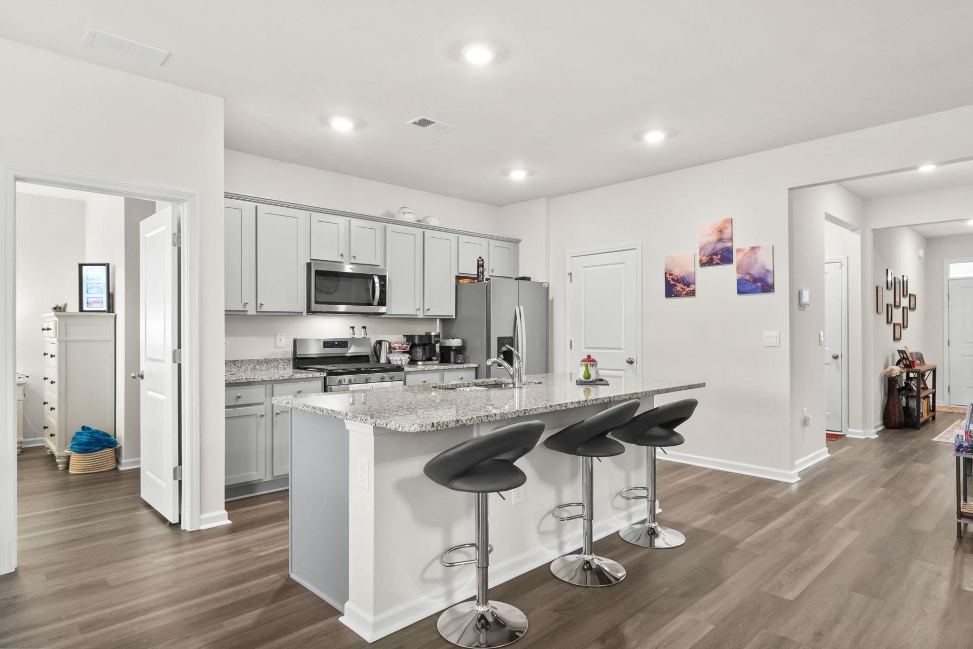 5009 Appleridge Dr.  Photo 13