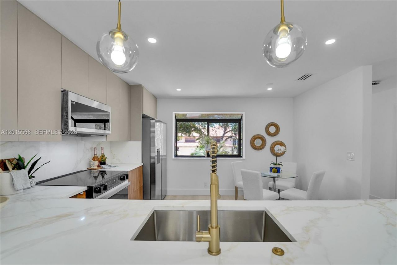 7718 La Mirada Dr, Unit 7718, Boca Raton, FL 33433 Photo
