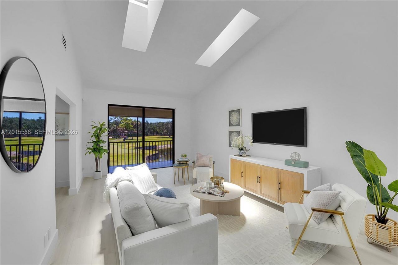 7718 La Mirada Dr, Unit 7718, Boca Raton, FL 33433 Photo