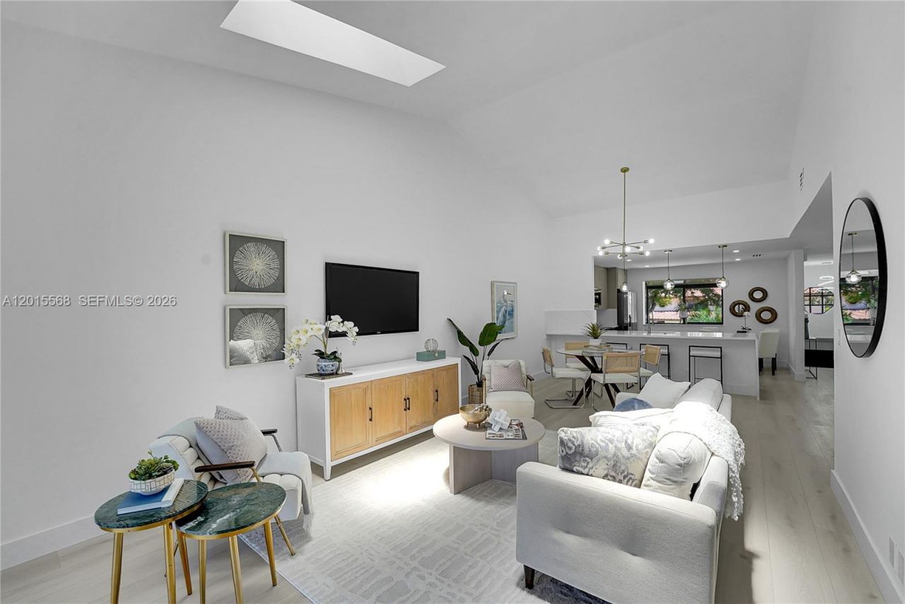 7718 La Mirada Dr, Unit 7718, Boca Raton, FL 33433 Photo