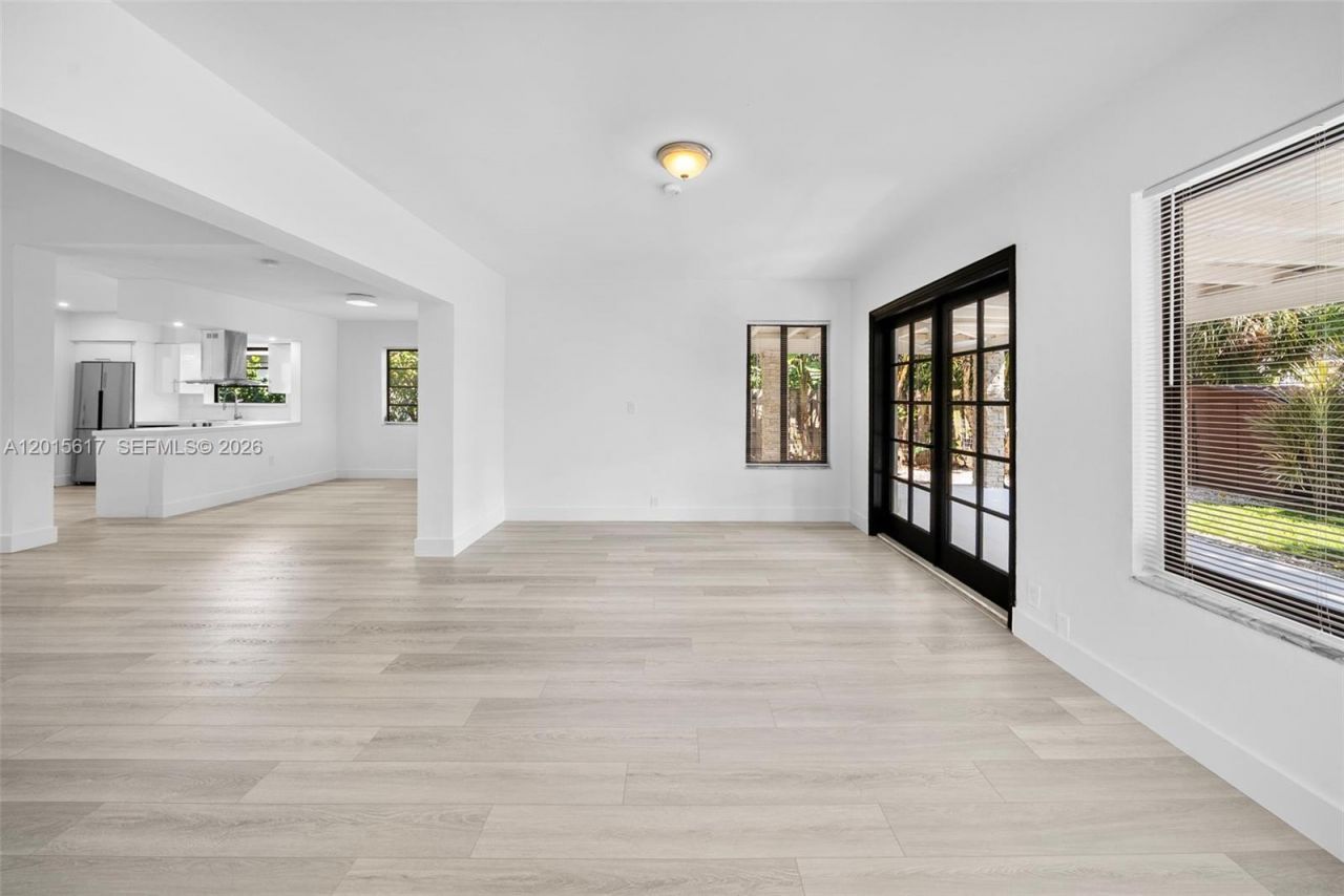 7525 Adventure Ave , North Bay Village, FL 33141 Photo