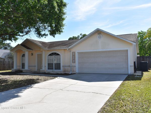 640 Murset Avenue SE , Palm Bay, FL 32909